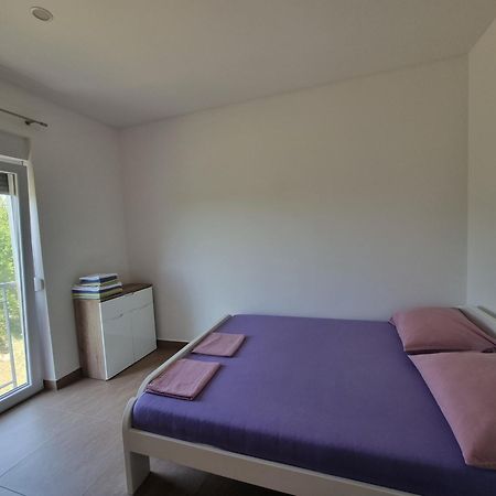 Apartmani Jozic Seline Exteriör bild