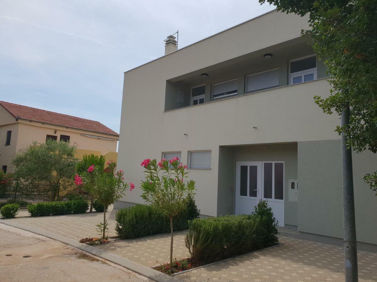 Apartmani Jozic Seline Exteriör bild