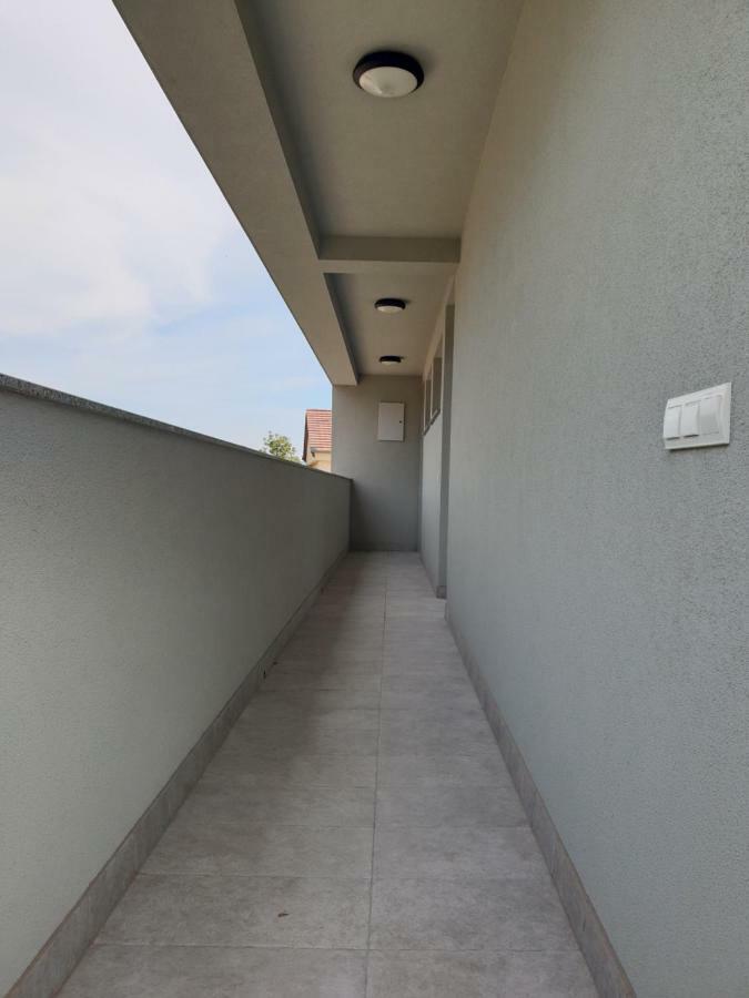 Apartmani Jozic Seline Exteriör bild