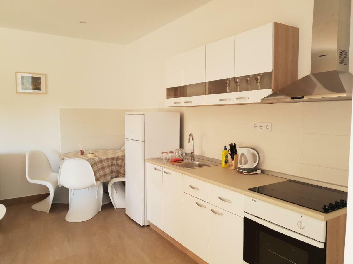 Apartmani Jozic Seline Exteriör bild